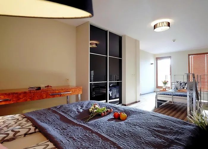 아파트 402 W Pieciogwiazdkowym Royal Tulip 200m Plaza Dobruk 코워브제크