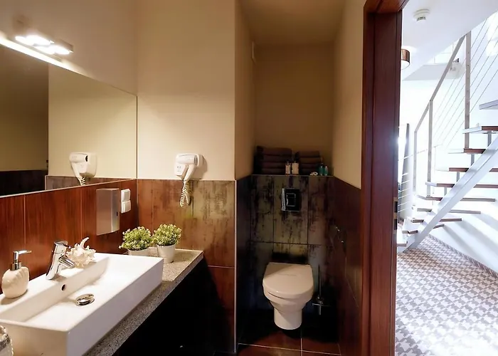 아파트 402 W Pieciogwiazdkowym Royal Tulip 200m Plaza Dobruk 코워브제크