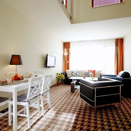 Apartment 402 W Royal Tulip 200 M Do Plazy Prywatny Dobruk Aneks Kuchenny Kolobrzeg