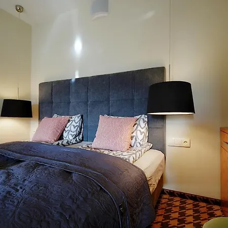 402 W Pięciogwiazdkowym Royal Tulip 200m Dobruk *