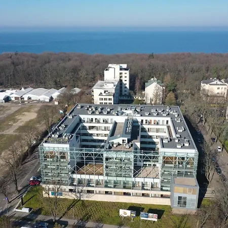 402 W Royal Tulip 200 M Do Plazy Prywatny Dobruk Aneks Kuchenny Apartment Kolobrzeg